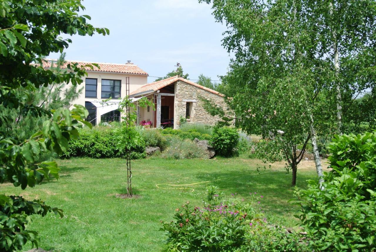 Les Epis Du Vent Bed & Breakfast Adilly ภายนอก รูปภาพ